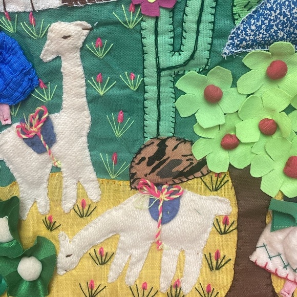 VTG Peruvian Arpillera 3D folk art applique embroidery wall art - Picture 9 of 16